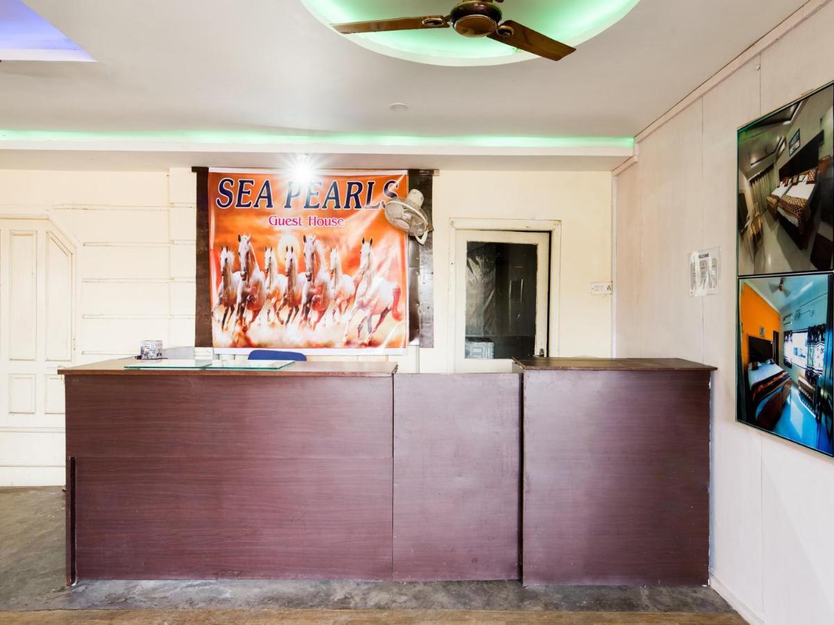 Oyo 69511 Hotel Sea E Pearl Visakhapatnam Bagian luar foto
