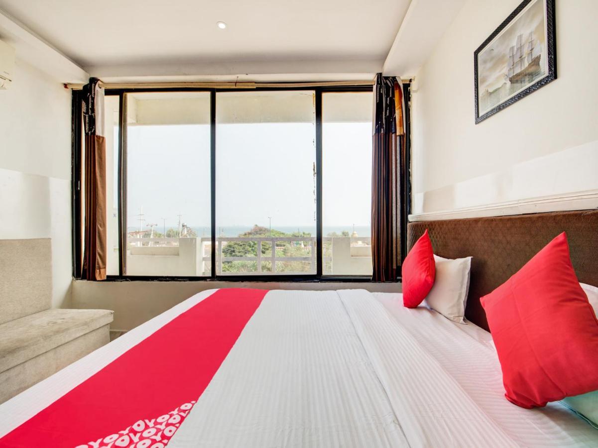 Oyo 69511 Hotel Sea E Pearl Visakhapatnam Bagian luar foto