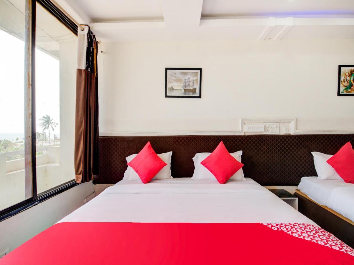 Oyo 69511 Hotel Sea E Pearl Visakhapatnam Bagian luar foto