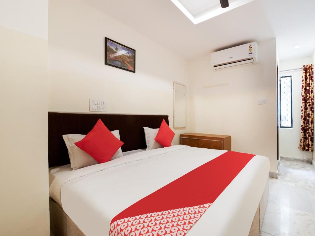 Oyo 69511 Hotel Sea E Pearl Visakhapatnam Bagian luar foto
