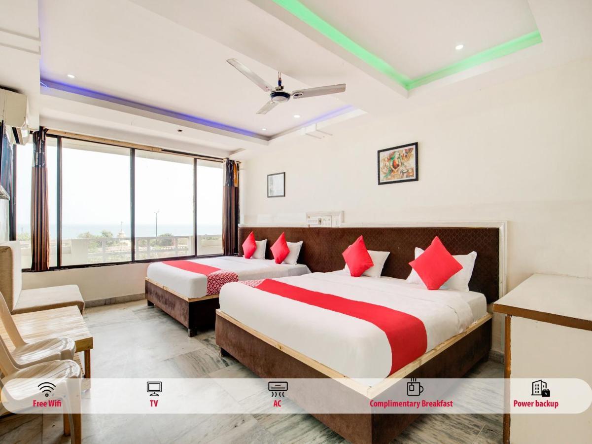 Oyo 69511 Hotel Sea E Pearl Visakhapatnam Bagian luar foto